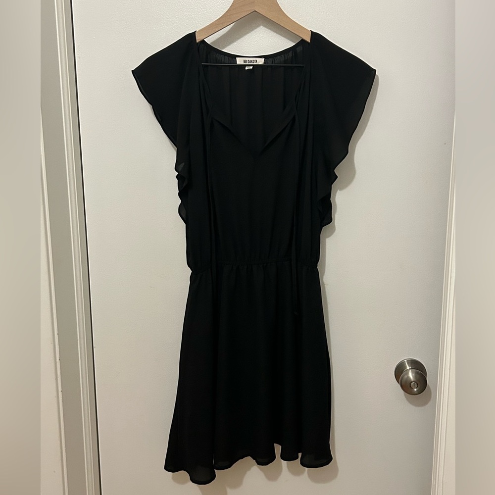 Flutter Sleeve LBD